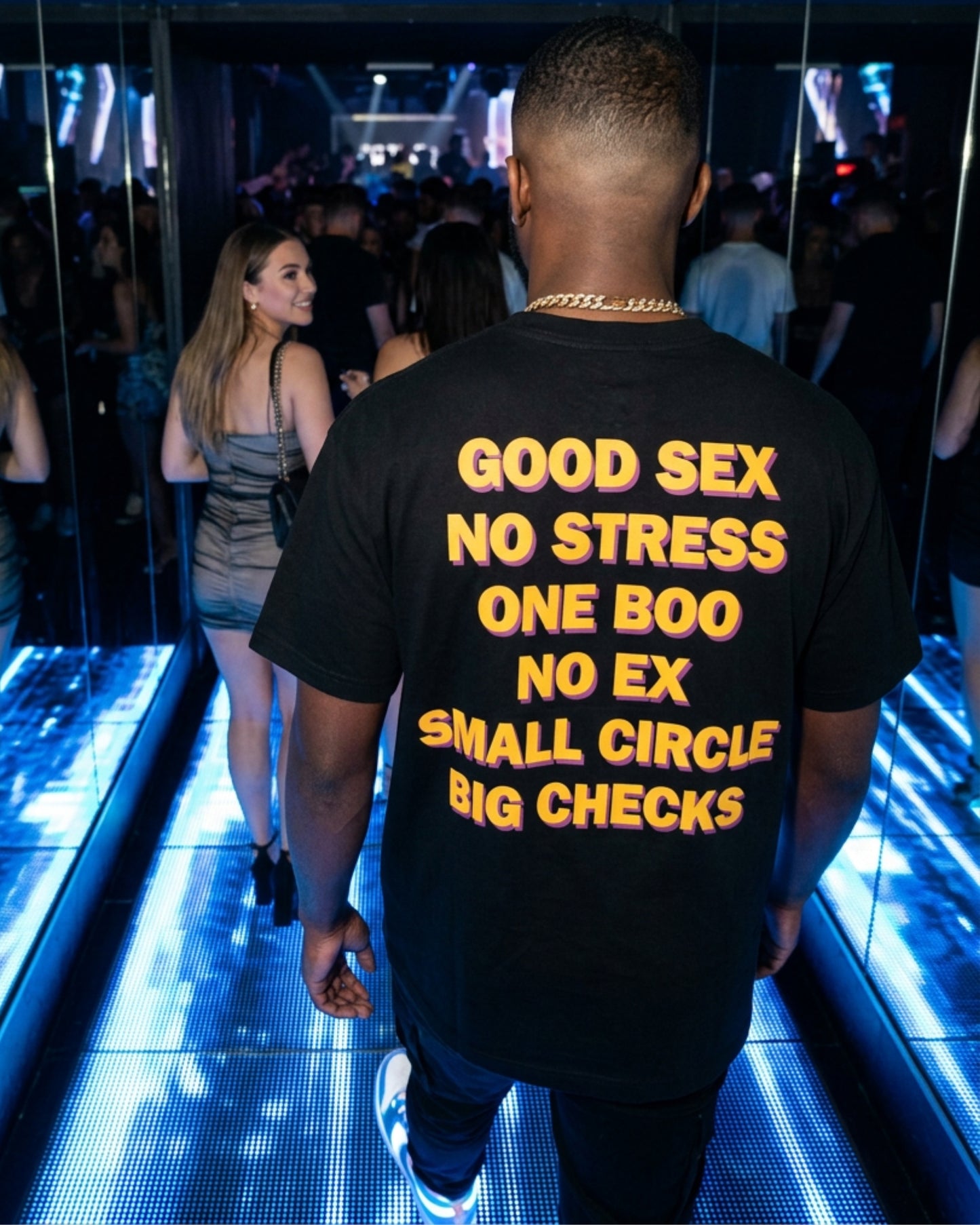 VIBES TEE