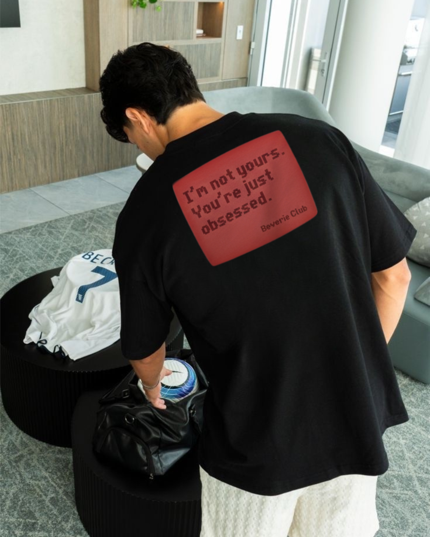 I'M NOT YOURS TEE