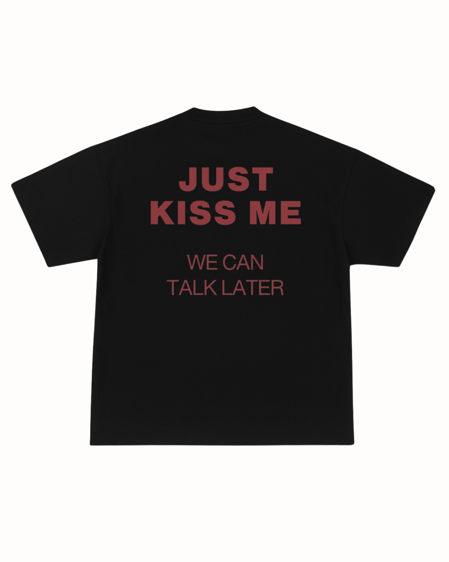 KISS ME TEE