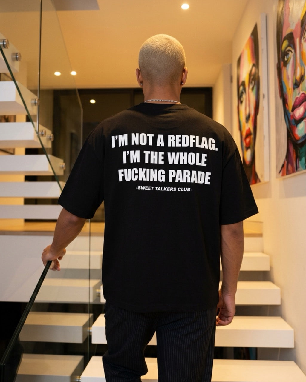 WHOLE PARADE TEE