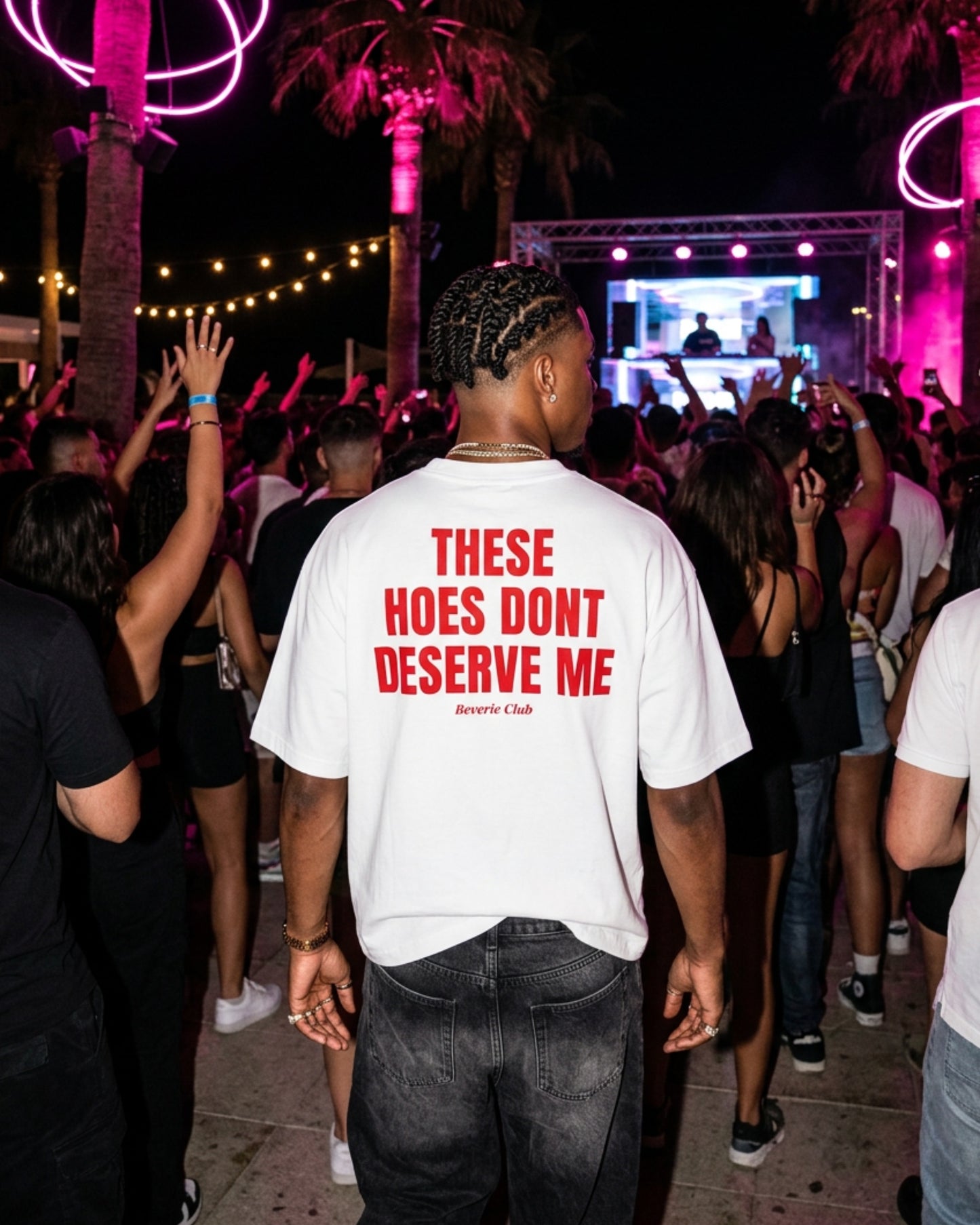 DON'T DESERVE ME TEE