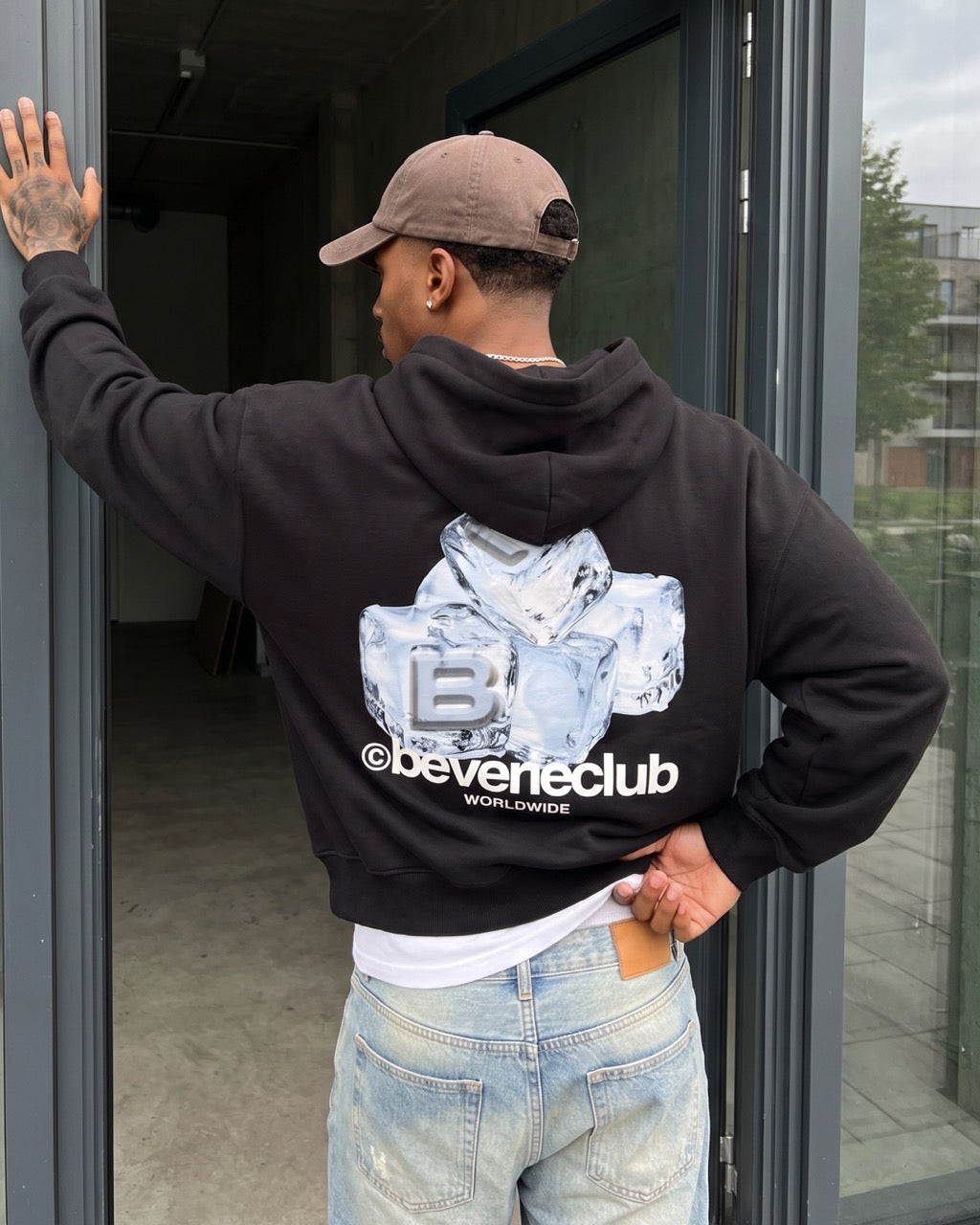 COLD CLUB HOODIE