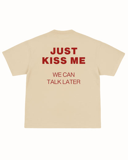 KISS ME T-SHIRT