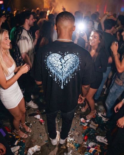 FROZEN HEART TEE