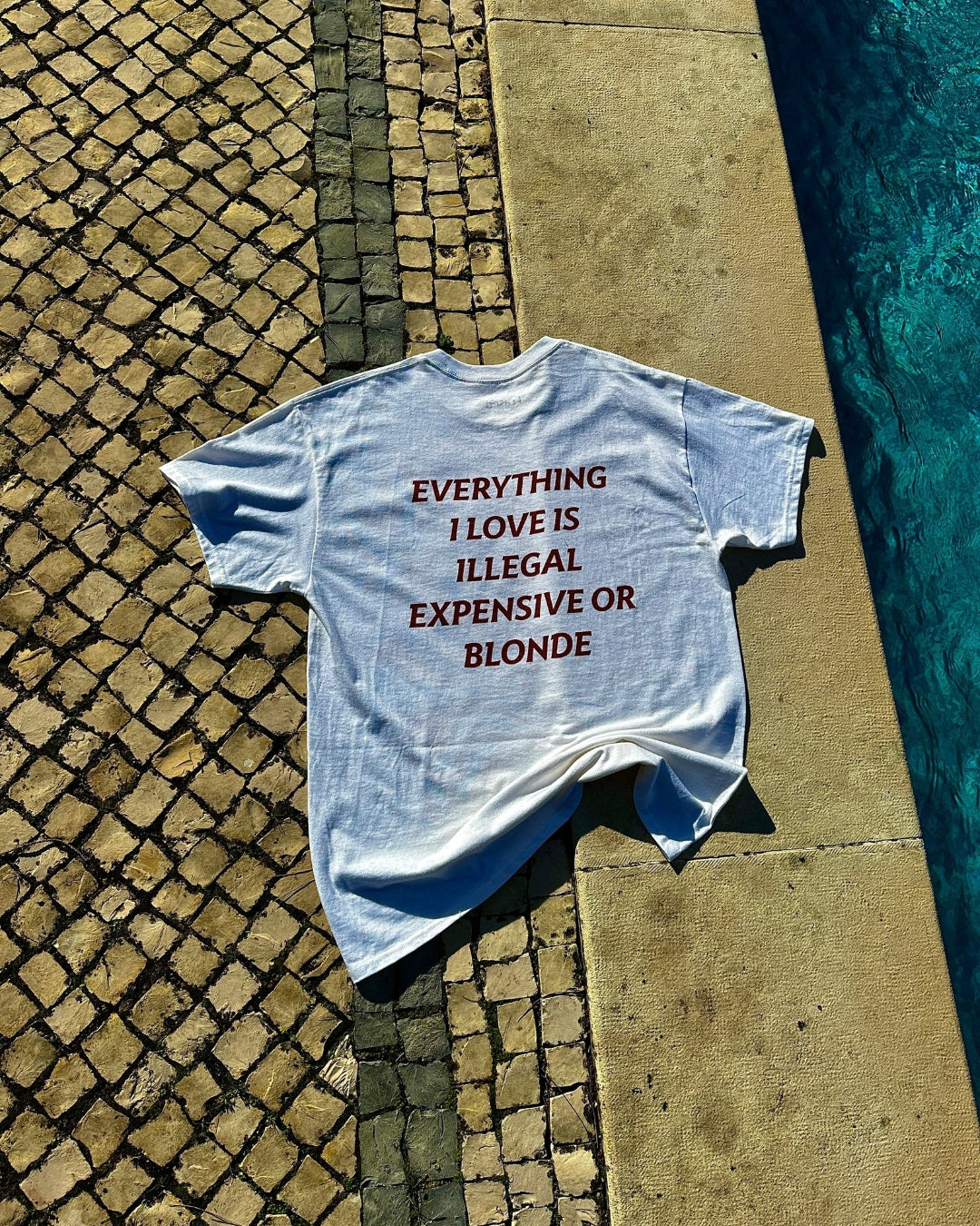 EVERYTHING I LOVE TEE