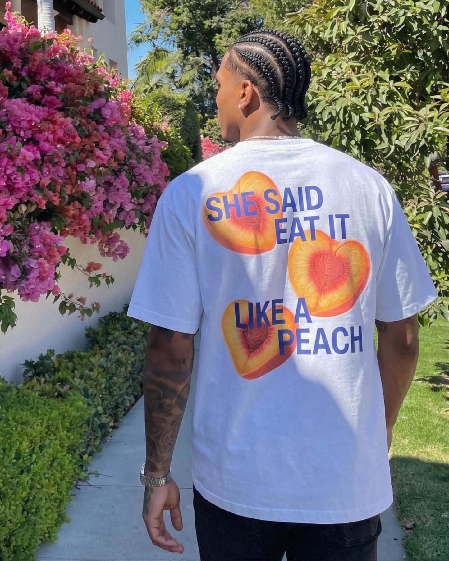 LIKE A PEACH TEE